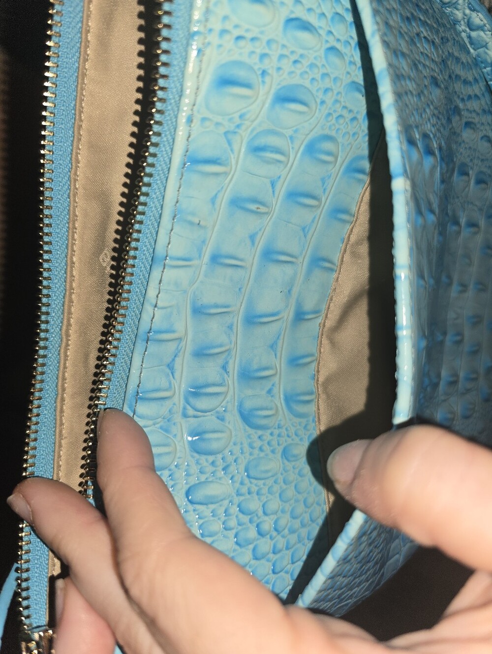 EUC - Brahmin Katie Crossbody bag in Tropic Blue Melbourne - Picture 7 of 9